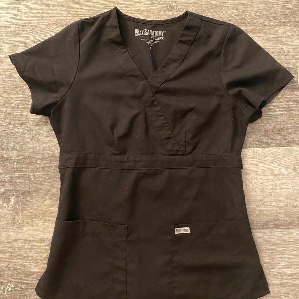 Greys anatomy scrub shirt